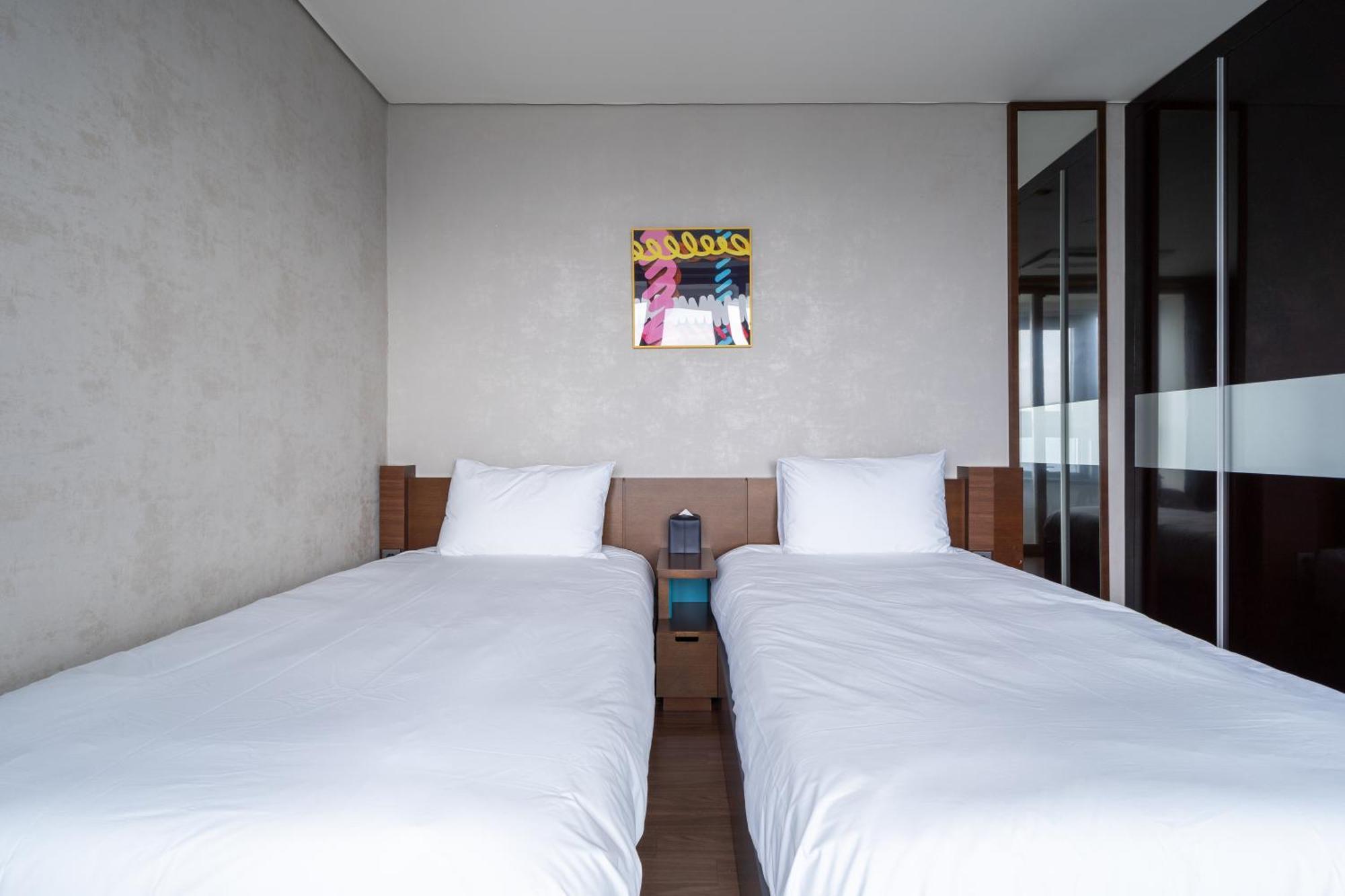 Urbanstay Haeundae Station Puszan Kültér fotó