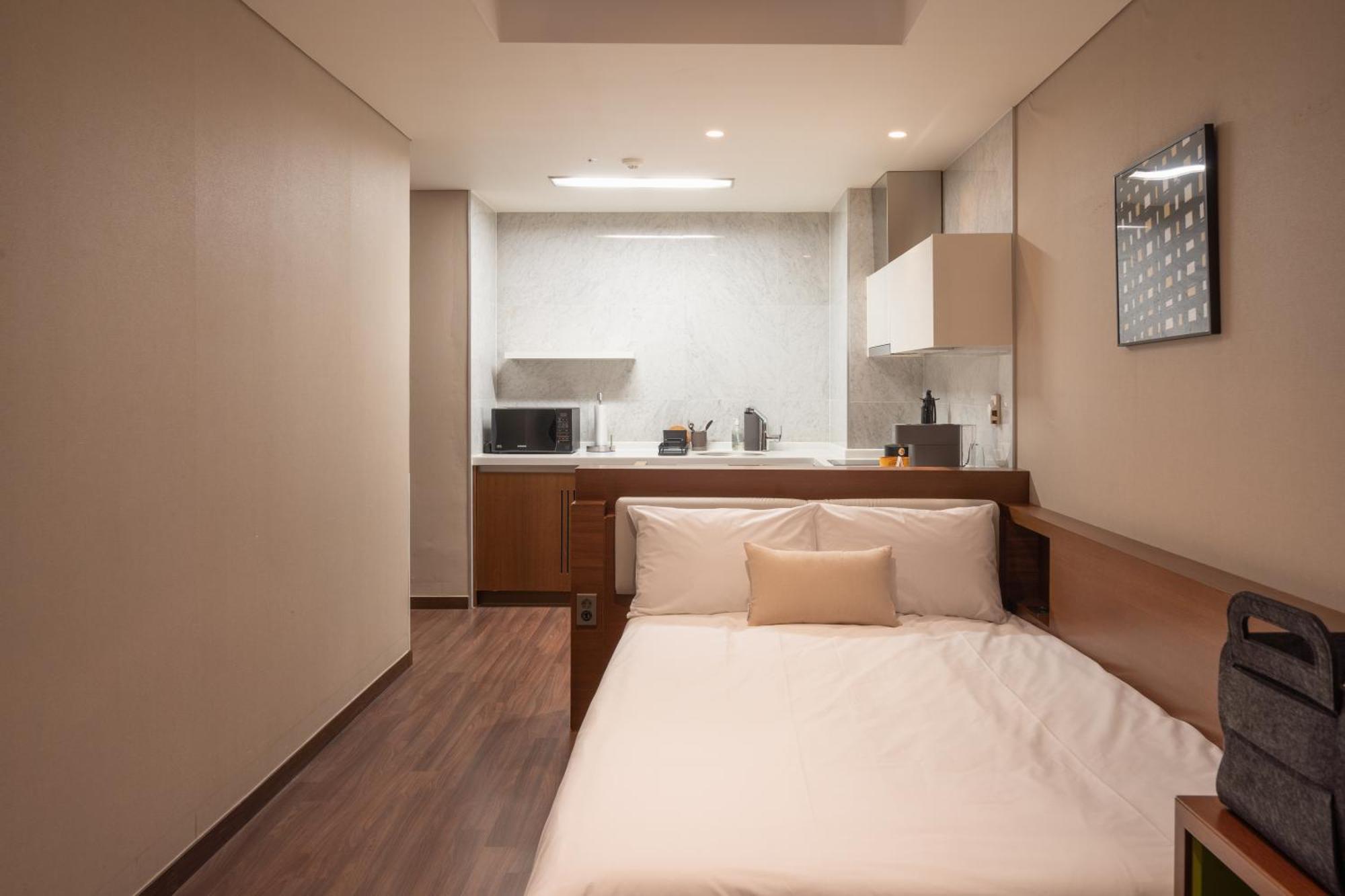 Urbanstay Haeundae Station Puszan Kültér fotó