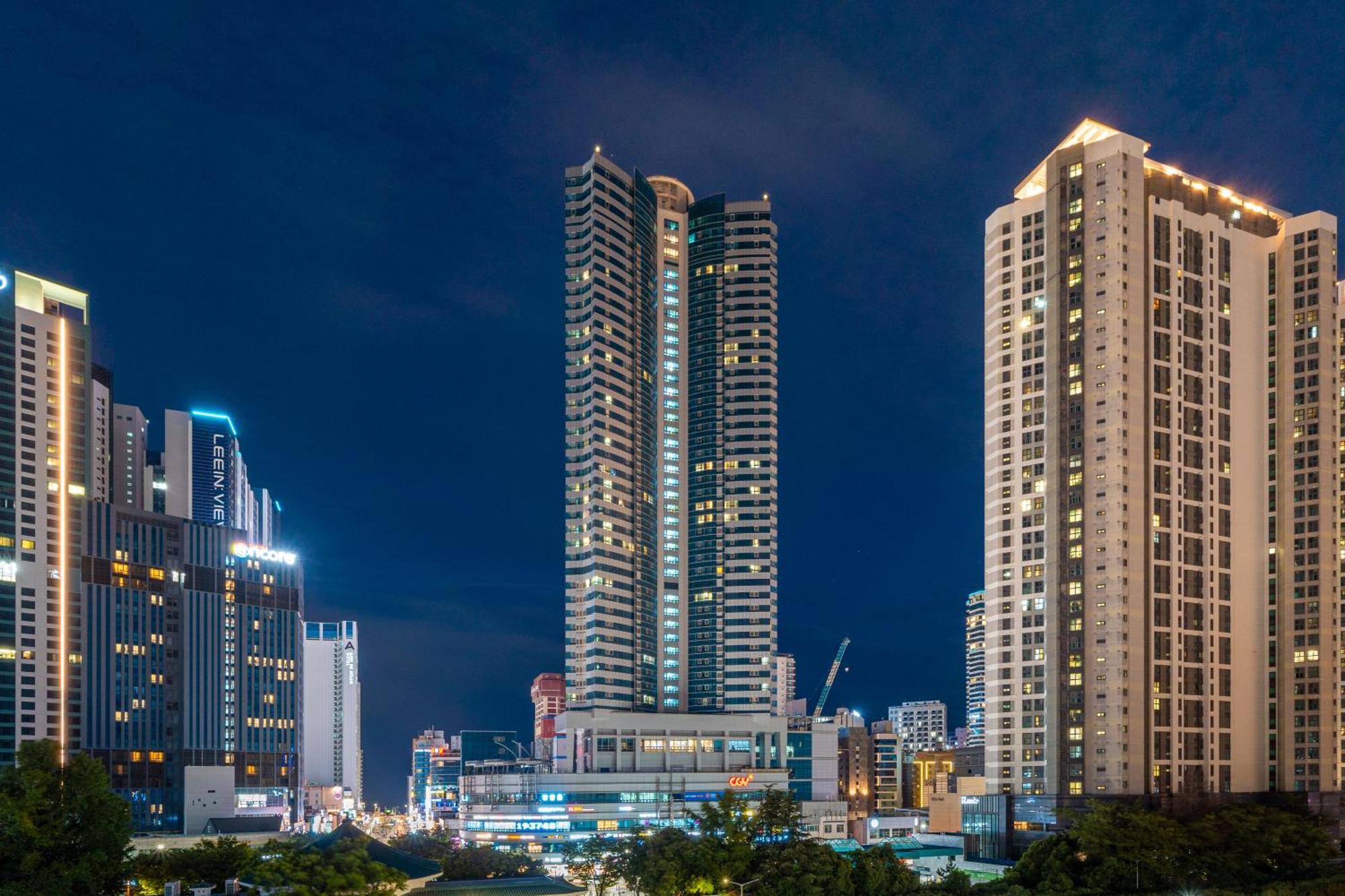 Urbanstay Haeundae Station Puszan Kültér fotó